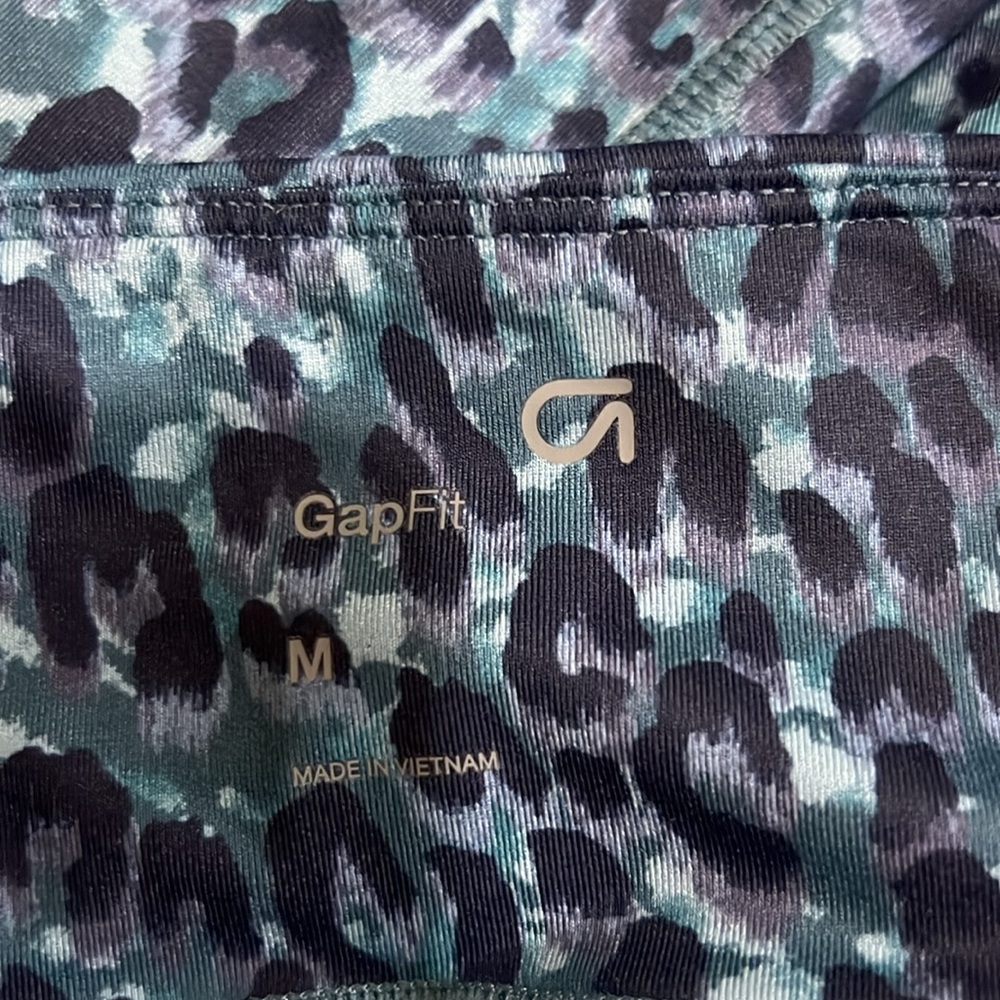 NWT GAP FIT BLUE LEOPARD PRINT LEGGINGS - Picture 5 of 9